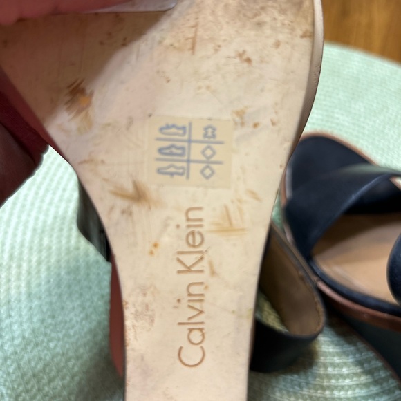 Calvin Klein Black and Tan Sandals - Picture 11 of 11